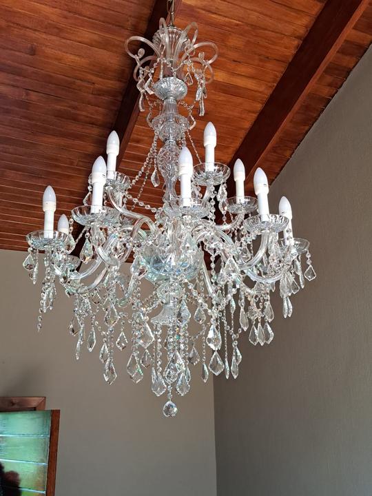 chandelier cleaning